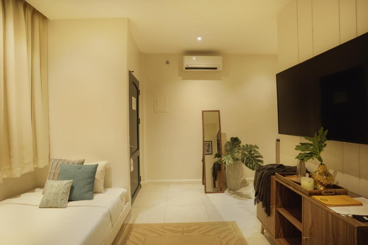 The Bourke Hotel Davao City Dış mekan fotoğraf