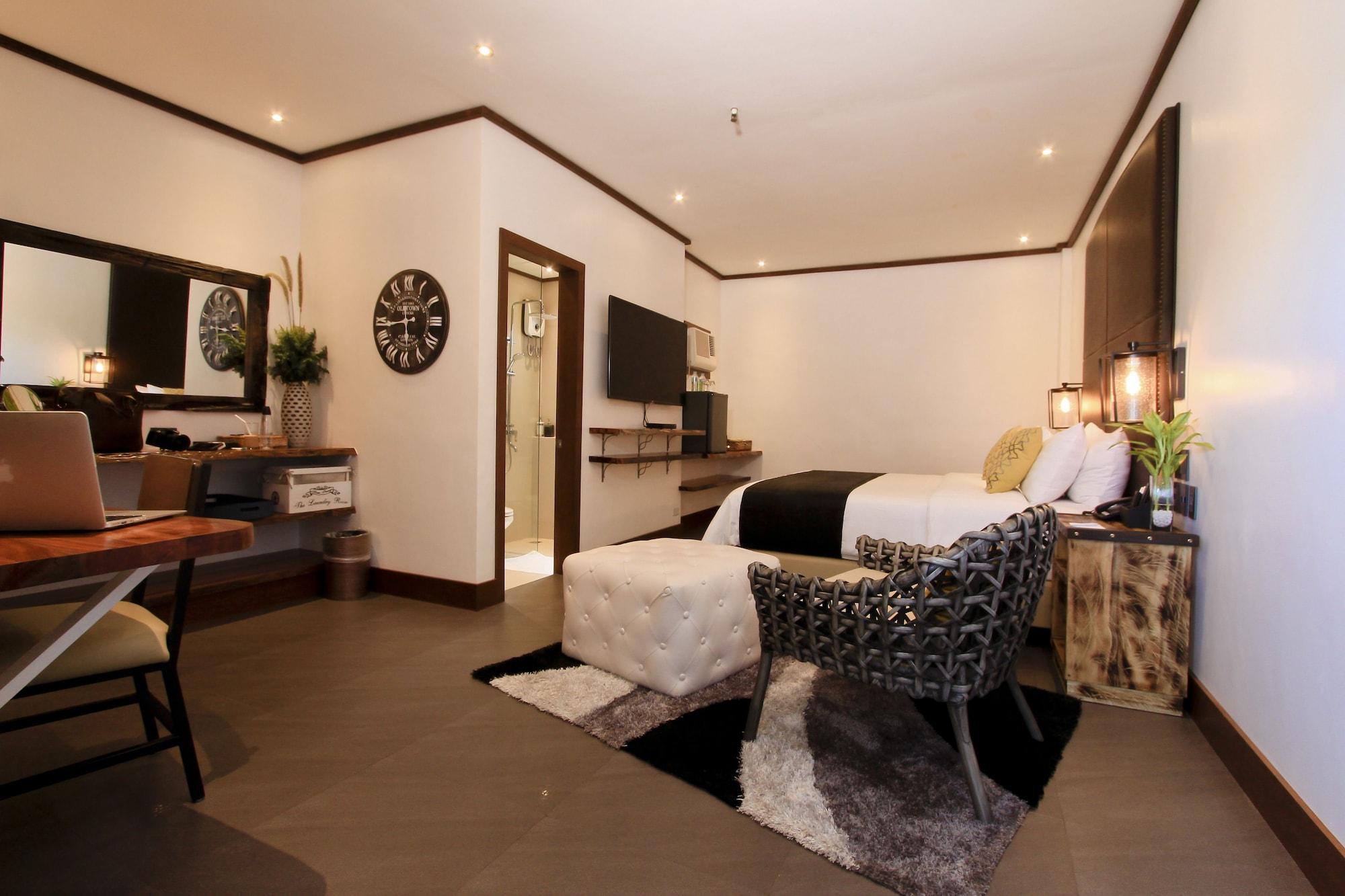 The Bourke Hotel Davao City Dış mekan fotoğraf
