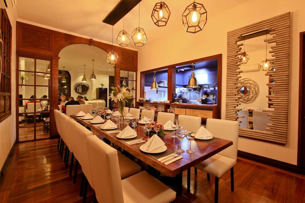 The Bourke Hotel Davao City Dış mekan fotoğraf